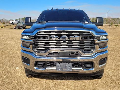 Used 2025 RAM 3500 Tradesman w/ Chrome Appearance Group AWD/4WD image 2