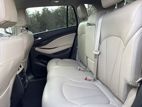 Used 2019 Buick Envision Essence image 13