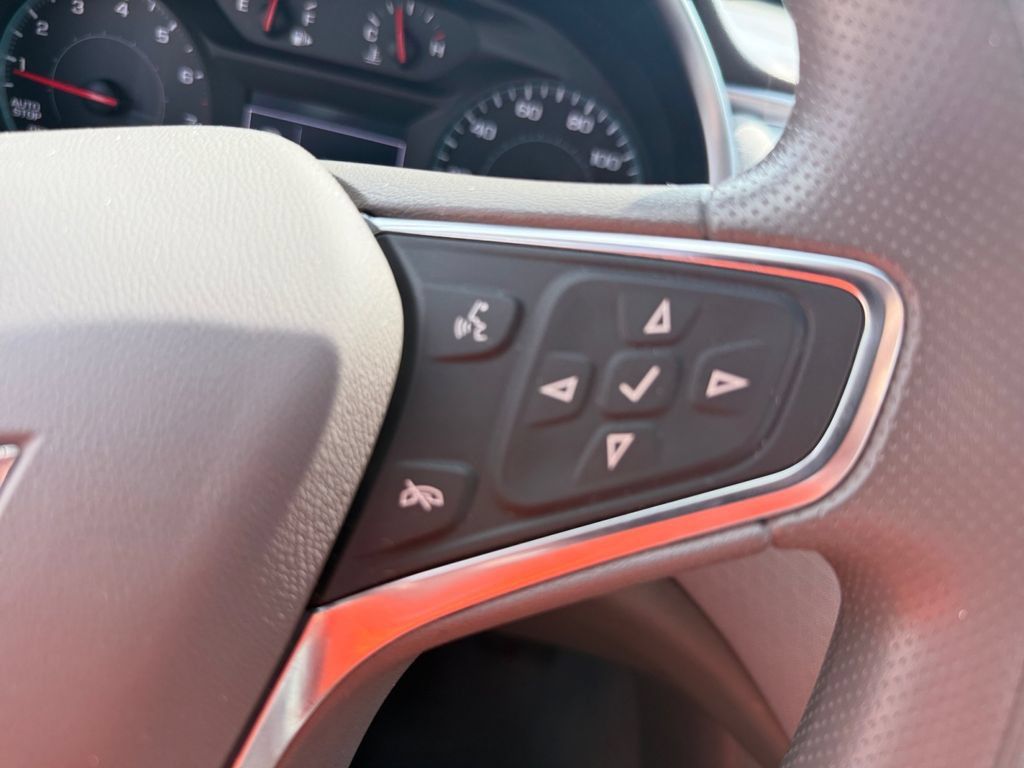 Used 2024 Chevrolet Malibu LT FWD image 16