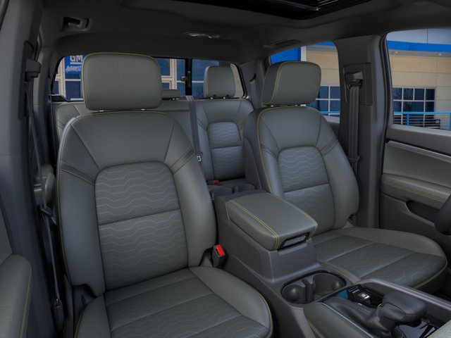 New 2026 Chevrolet Colorado ZR2 w/ Technology Package AWD/4WD image 19