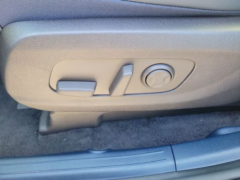 New 2026 Kia Carnival SX Prestige FWD image 25