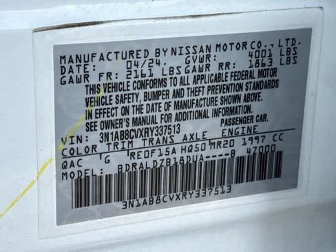 Used 2024 Nissan Sentra SV FWD image 32