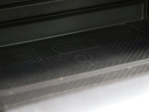 Used 2024 Volkswagen Tiguan SE R-Line image 31