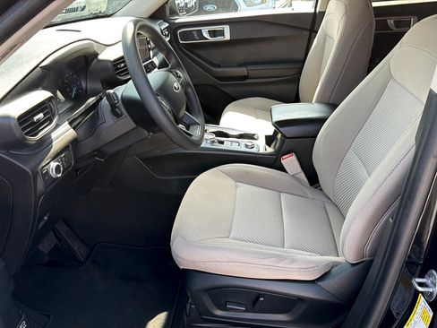 Used 2022 Ford Explorer 4WD image 14