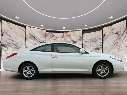 Used 2008 Toyota Solara SE image 4