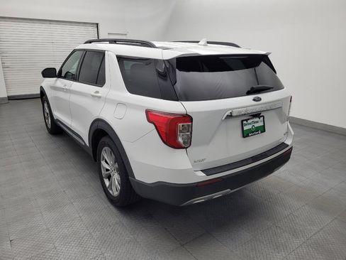 Used 2020 Ford Explorer XLT w/ Equipment Group 202A RWD image 5