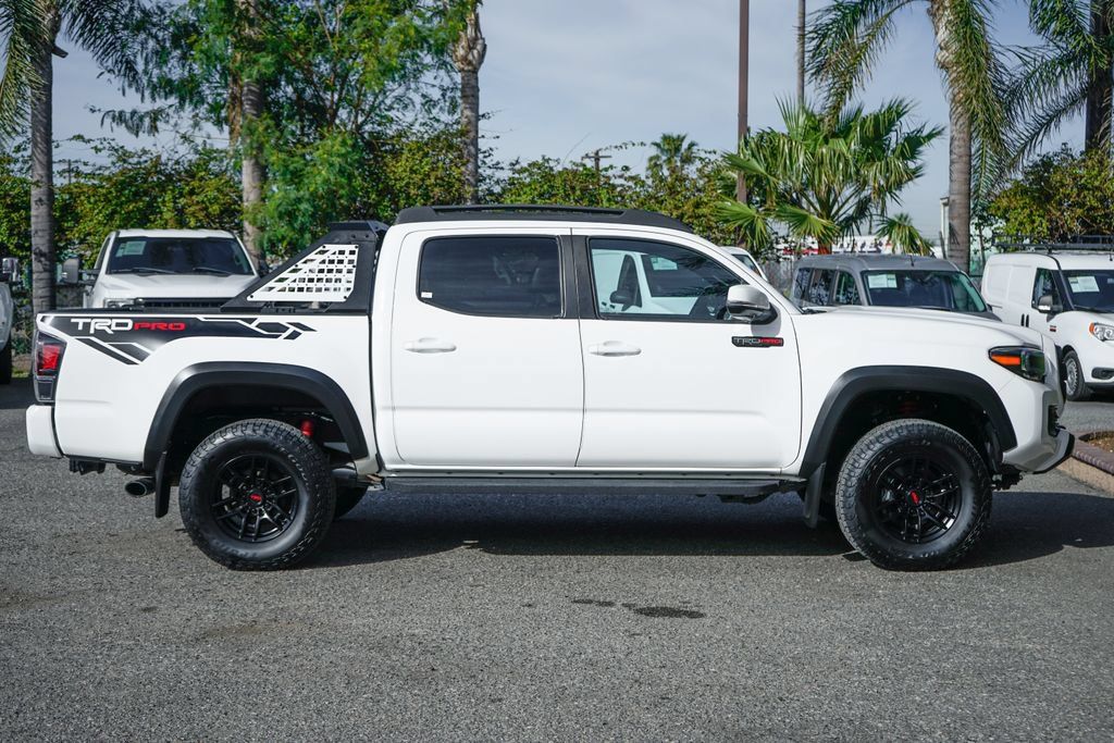 Used 2021 Toyota Tacoma TRD Pro AWD/4WD image 10