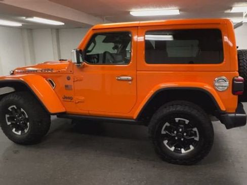 Used 2025 Jeep Wrangler Rubicon w/ Safety Group AWD/4WD image 6