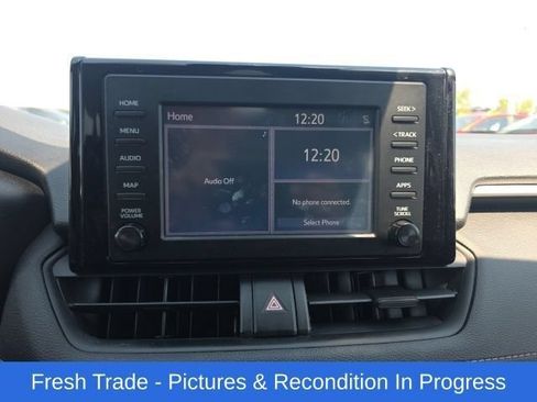 Used 2019 Toyota RAV4 XLE w/ Convenience Package AWD/4WD image 17