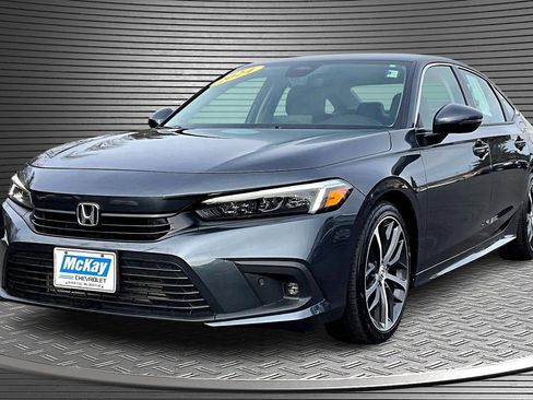 Used 2024 Honda Civic Touring image 3