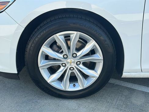 Used 2024 Chevrolet Malibu LT FWD image 6