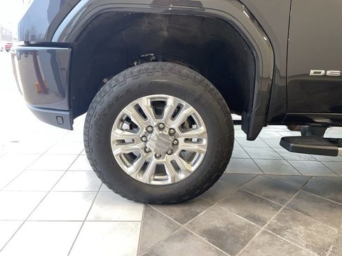 Used 2020 GMC Sierra 2500 Denali w/ Denali Ultimate Package image 21