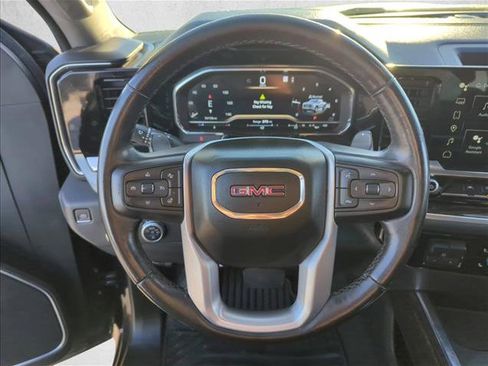 Used 2022 GMC Sierra 1500 Elevation w/ Elevation Premium Package image 13