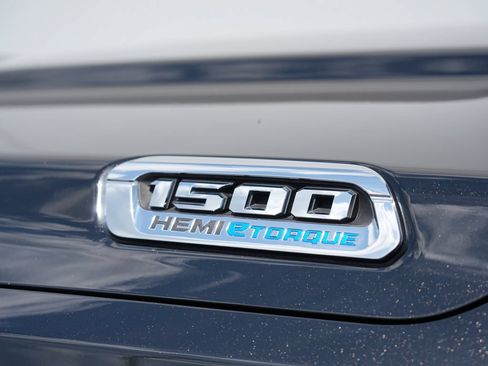Used 2023 RAM 1500 Laramie AWD/4WD image 34