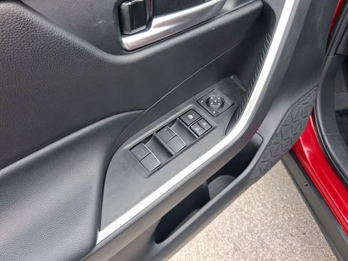 Used 2024 Toyota RAV4 XLE w/ Convenience Package image 16