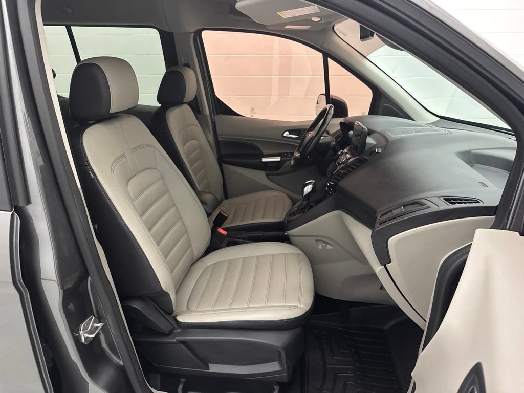 Used 2019 Ford Transit Connect Titanium FWD image 46