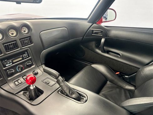 Used 1997 Dodge Viper GTS image 18
