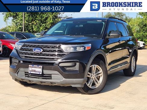 Used 2020 Ford Explorer XLT RWD image 1