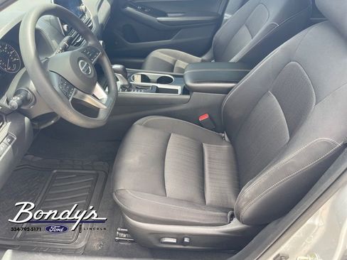 Used 2021 Nissan Altima 2.5 SV image 10