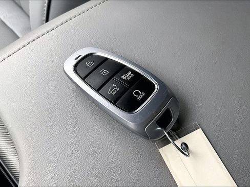 Used 2025 Hyundai Palisade SEL FWD image 12