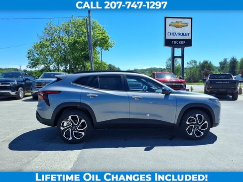 New 2026 Chevrolet Trax RS w/ Driver Confidence Package FWD image 4