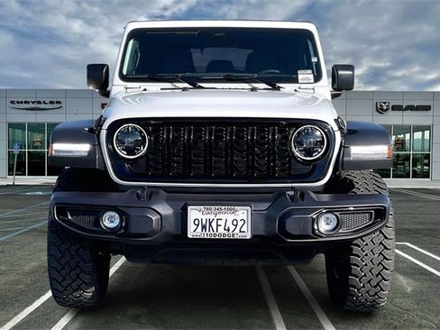 Used 2026 Jeep Wrangler Willys image 2