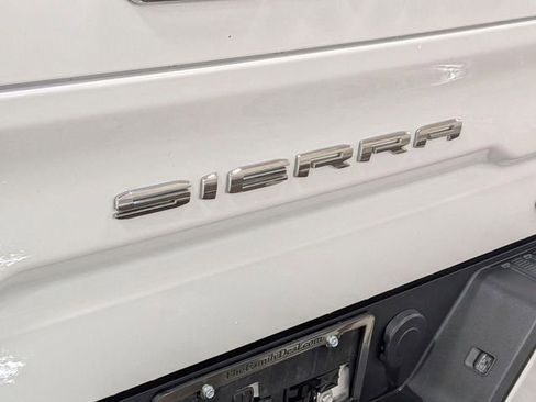 Used 2021 GMC Sierra 1500 Elevation image 10