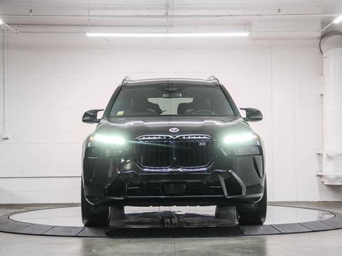 Certified 2023 BMW X7 M60i w/ Executive Package AWD/4WD image 2