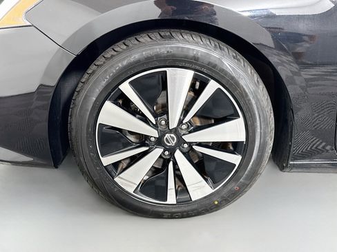 Used 2022 Nissan Altima 2.5 SV FWD image 38