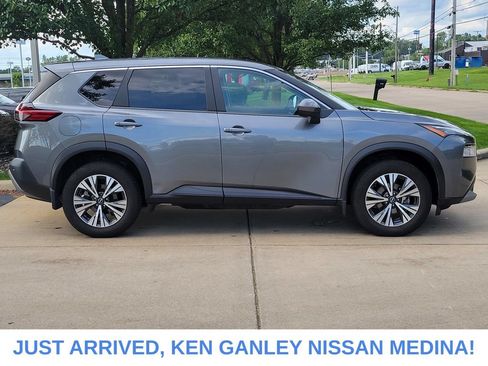 Certified 2023 Nissan Rogue SV AWD/4WD image 2