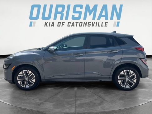 Used 2023 Hyundai Kona SEL FWD image 3
