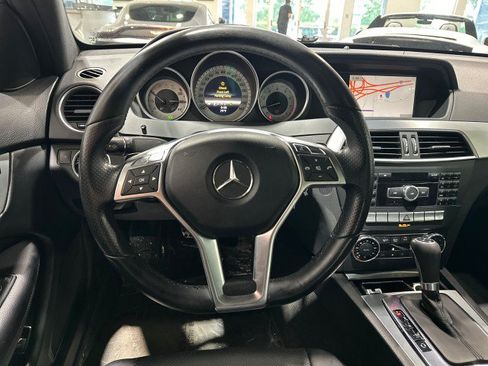 Used 2013 Mercedes-Benz C 250 Coupe image 39