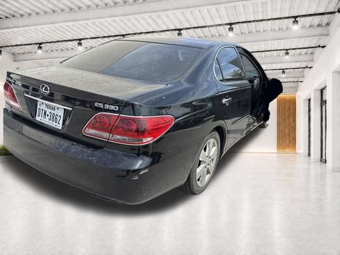 Used 2005 Lexus ES 330 FWD image 11