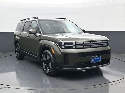 Used 2026 Hyundai Santa Fe SEL image 3