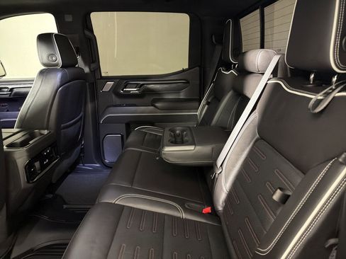 Used 2023 GMC Sierra 1500 AT4X AWD/4WD image 31