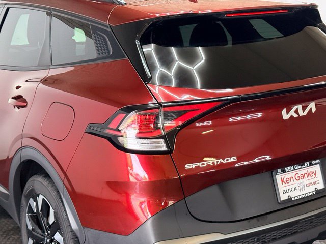 Used 2023 Kia Sportage X-Line AWD/4WD image 9