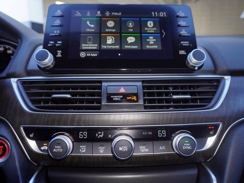 Used 2020 Honda Accord EX-L image 17