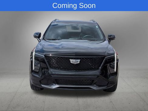 Used 2024 Cadillac XT4 Sport w/ Active Safety Package AWD/4WD image 9