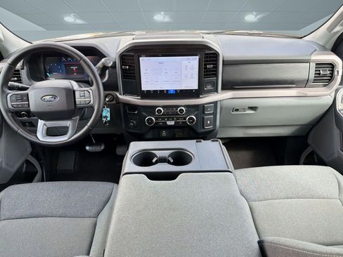 Used 2025 Ford F150 XLT w/ Equipment Group 301A Standard image 15