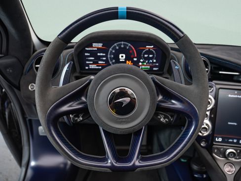 Used 2022 McLaren 765LT RWD image 14