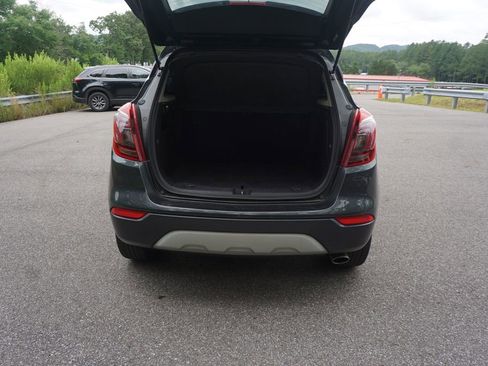 Used 2017 Buick Encore Essence FWD image 13