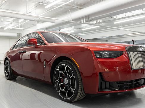 Used 2025 Rolls-Royce Ghost Black Badge image 13