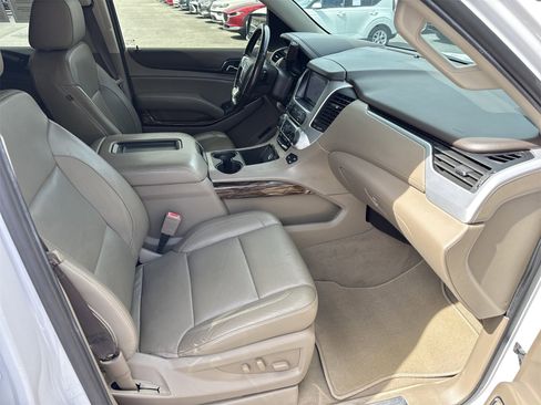 Used 2020 GMC Yukon SLT w/ Open Road Package image 42