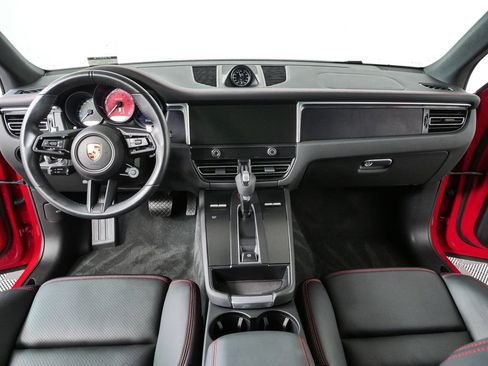 Certified 2022 Porsche Macan GTS AWD/4WD image 19