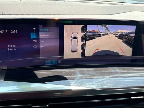 New 2026 Cadillac Escalade ESV Sport w/ LPO, ONYX Package RWD image 24