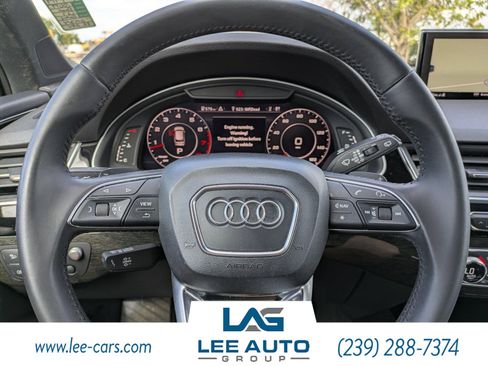 Used 2017 Audi Q7 3.0T Prestige w/ Prestige Package image 24