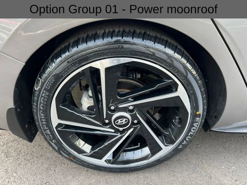 Used 2023 Hyundai Elantra N Line image 15