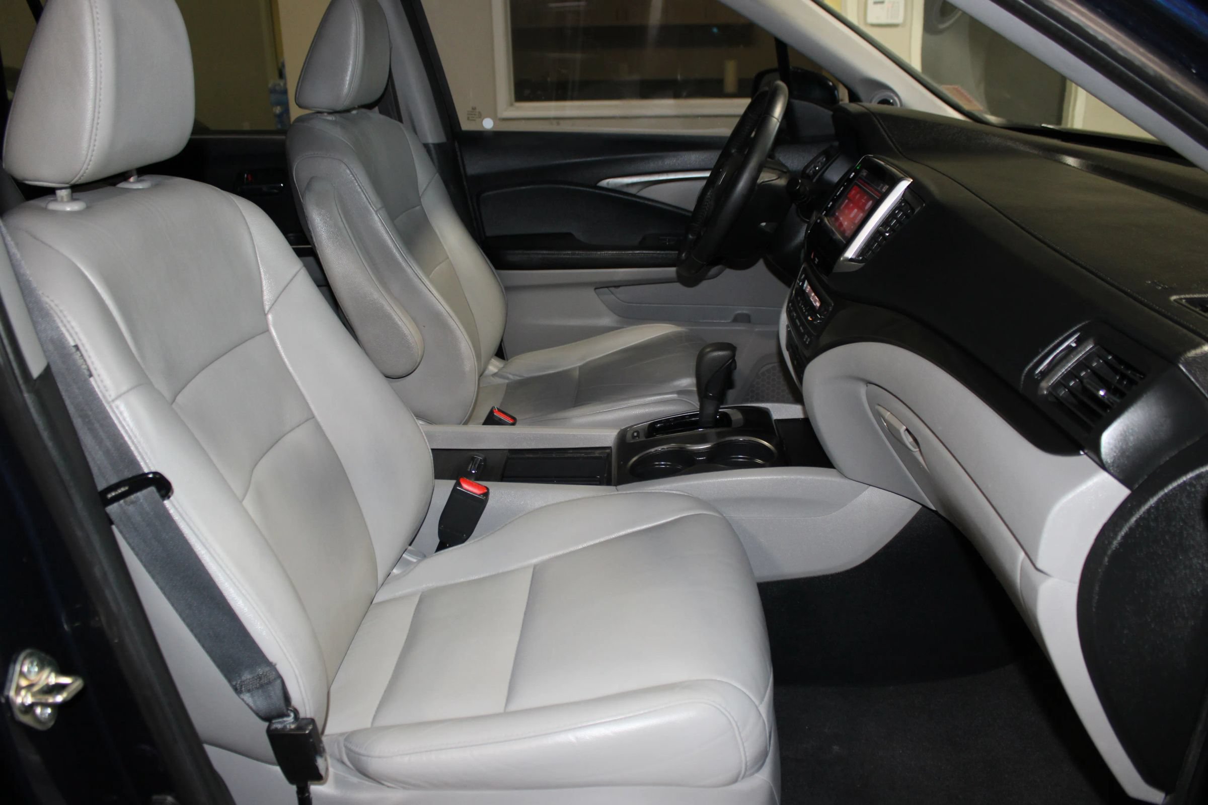 Used 2016 Honda Pilot EX-L image 39