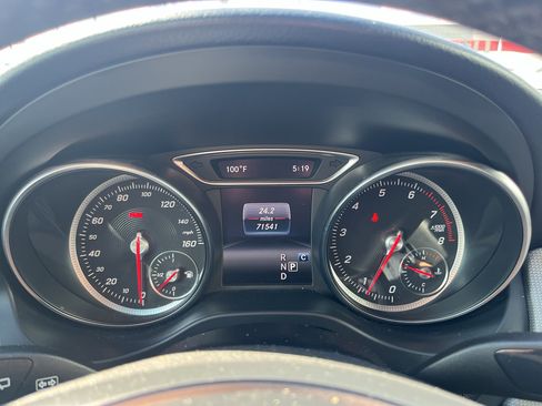 Used 2020 Mercedes-Benz GLA 250 4MATIC image 19