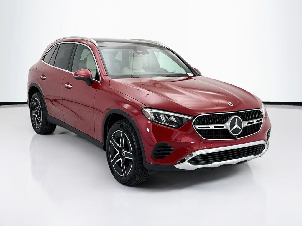 Certified 2026 Mercedes-Benz GLC 300 image 3